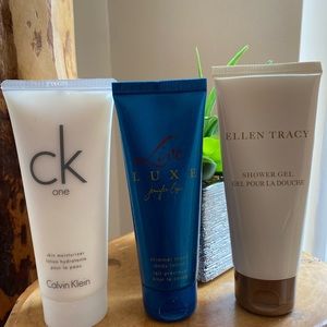 Lotion and shower gel bundle